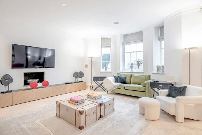 2 Bedroom Flat To Rent In Pimlico, SW1V