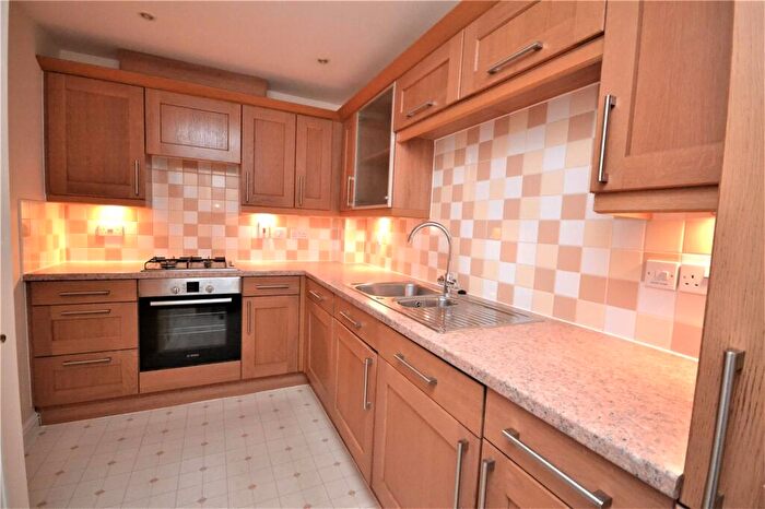 2 Bedroom Apartment To Rent In Malyon Close, CM7