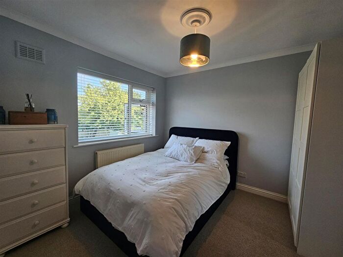 2 Bedroom Property To Rent In Brooklands, York, YO10