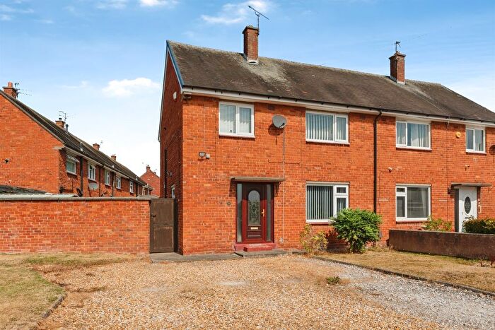 3 Bedroom Semi-Detached House For Sale In Loxdale Drive, Great Sutton, Ellesmere Port, CH65