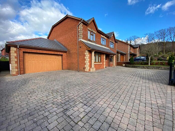 4 Bedroom Detached House For Sale In Nant Celyn, Crynant, Neath, Neath Port Talbot., SA10