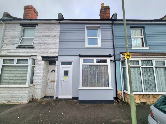 2 Bedroom House To Rent In Coronado Road, Gosport, PO12