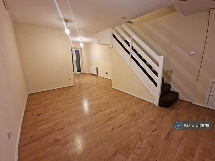 2 Bedroom Terraced House To Rent In Dartford, Dartford, DA1