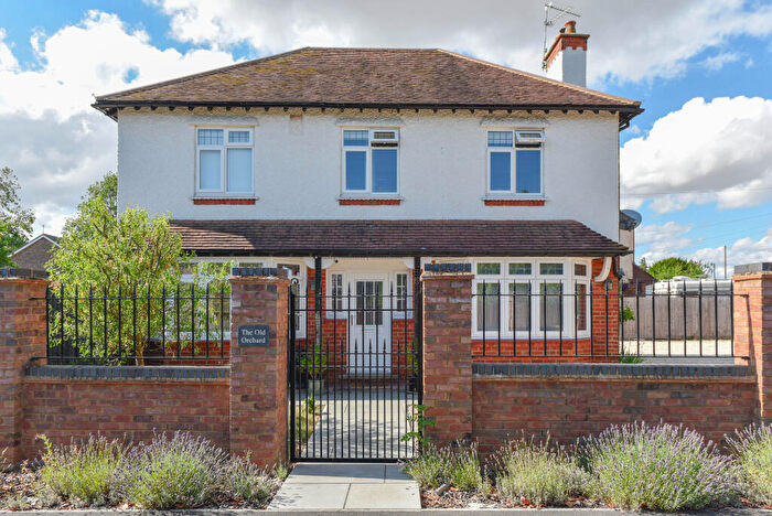 4 Bedroom Detached House For Sale In Main Road, Northampton, NN5