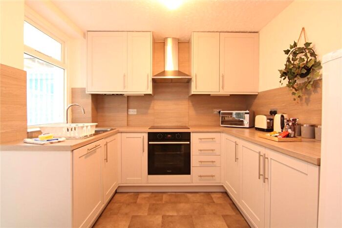 3 Bedroom Terraced House For Sale In Airebank Terrace, Gargrave, BD23
