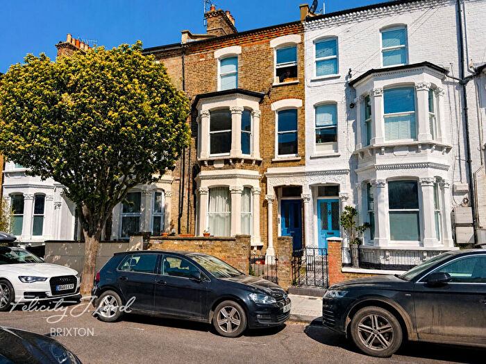 1 Bedroom Flat For Sale In Lindore Road, London, SW11