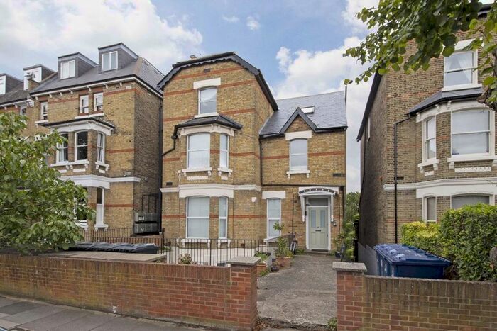 1 Bedroom Flat To Rent In Cumberland Park, London, W3
