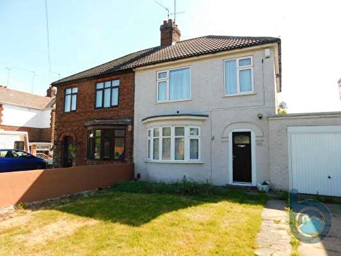 3 Bedroom Semi-Detached House To Rent In Eye Road, Dogsthorpe, Peterborough, PE1