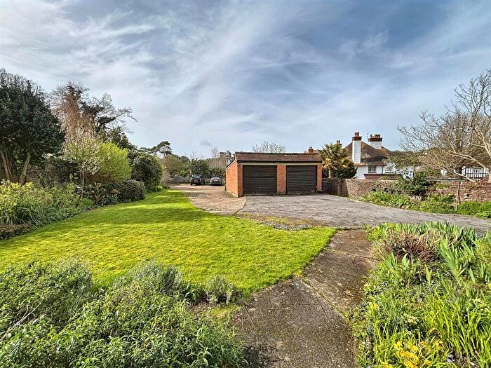 2 Bedroom Flat For Sale In Dittons Road, Eastbourne, BN21