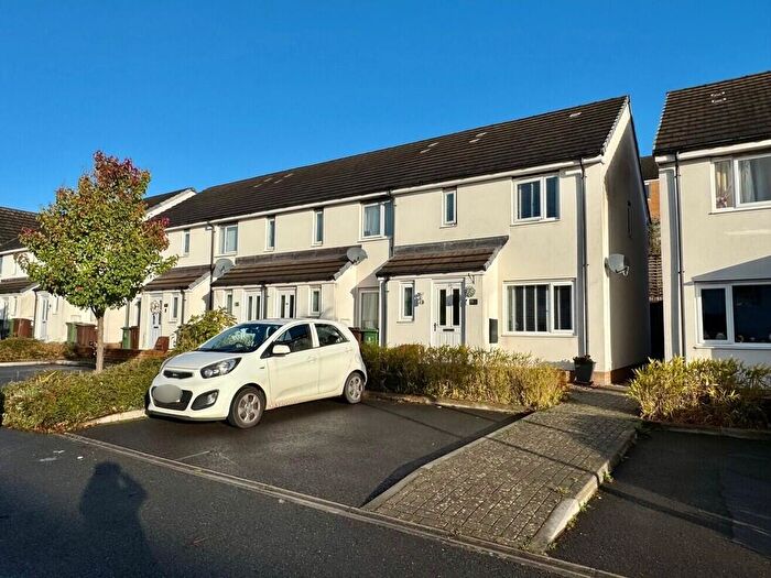 3 Bedroom End Of Terrace House For Sale In Bluebell Street, Derriford, PL6