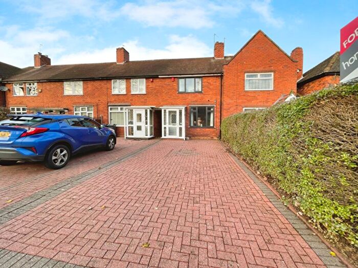 2 Bedroom Terraced House For Sale In Curbar Road, Birmingham, B42