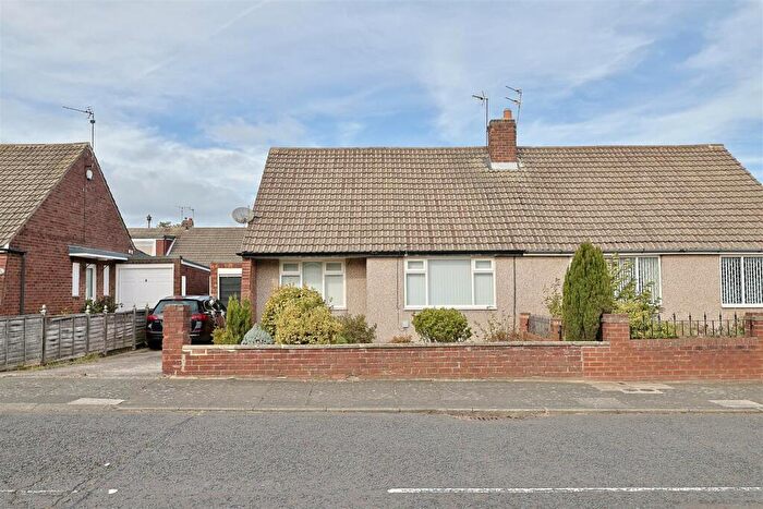 2 Bedroom Bungalow For Sale In Caldwell Road, Redhouse Farm, Newcastle Upon Tyne, NE3