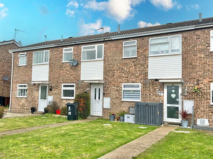 2 Bedroom Terraced House For Sale In Gilders Way, Clacton-On-Sea, Essex, CO16