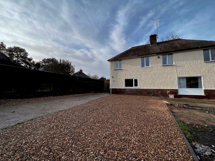 3 Bedroom Semi-Detached House To Rent In Cottingham Road, Corby, NN17