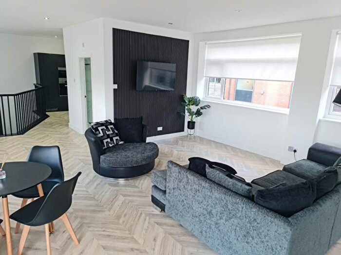 2 Bedroom Apartment To Rent In William Street, Sunderland, Tyne And Wear, SR1