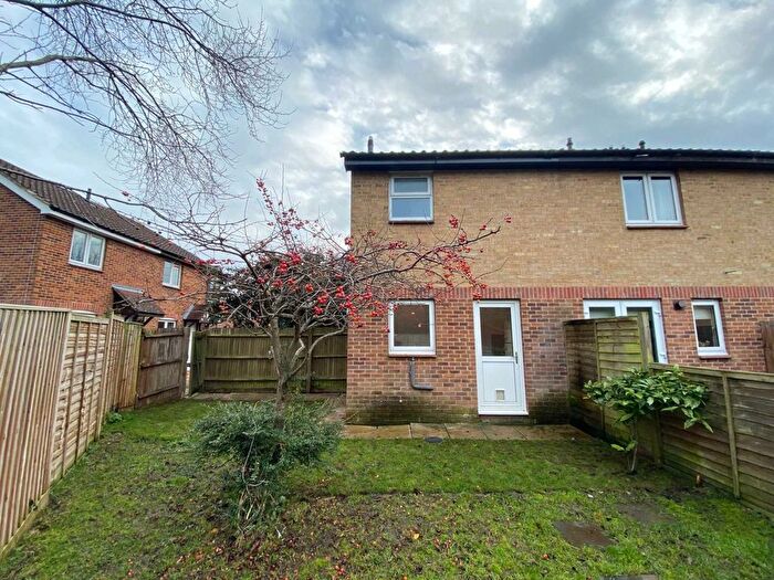 1 Bedroom End Of Terrace House To Rent In Torridge Drive, Didcot, OX11