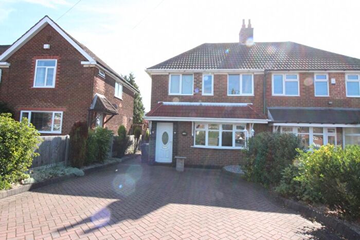 3 Bedroom Semi-Detached House To Rent In Queslett Road, Great Barr, Birmingham, B43