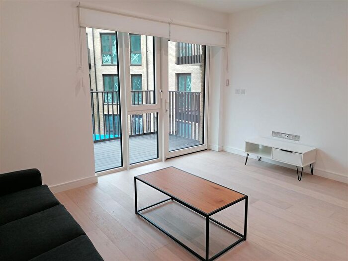 1 Bedroom Flat To Rent In Tierney Lane, London, W6