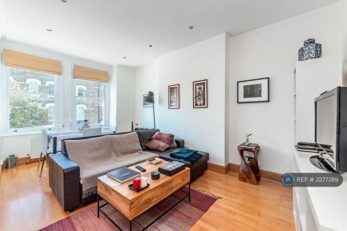 2 Bedroom Flat To Rent In Carlingford Road, London, NW3