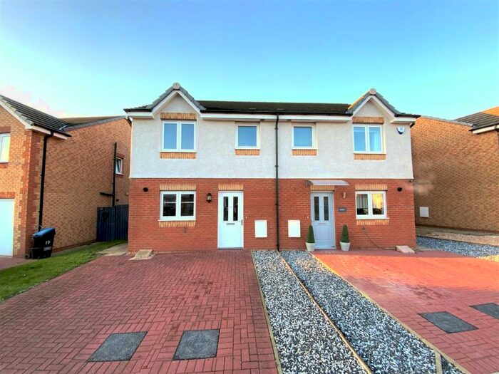 3 Bedroom Semi-Detached House To Rent In Edradour Place, Kilmarnock, KA3