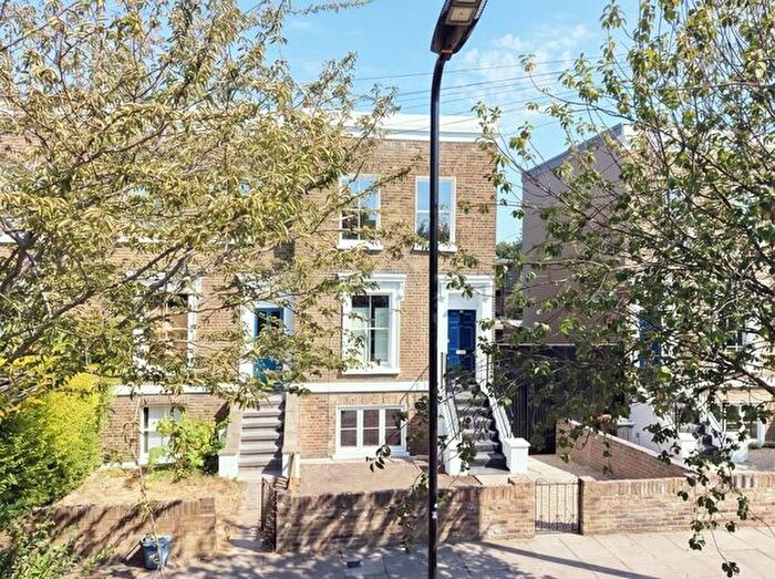 3 Bedroom Terraced House To Rent In Ufton Road, London, N1