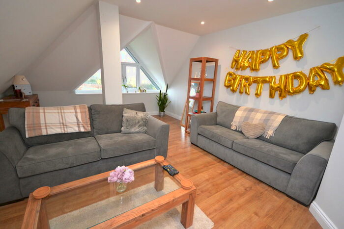 2 Bedroom Apartment To Rent In Park View Court, West Bridgford, NG2