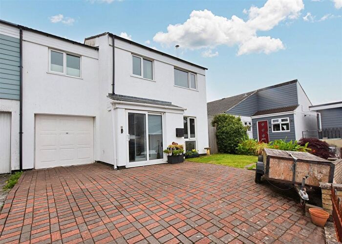 4 Bedroom End Of Terrace House For Sale In Boscarn Road, Redruth, TR15