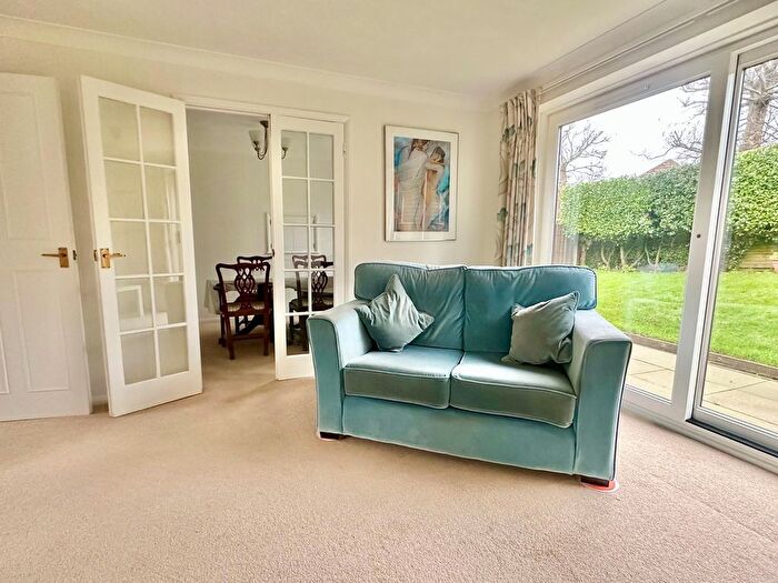 3 Bedroom Detached House For Sale In Byworth Close, Bexhill-On-Sea, TN39