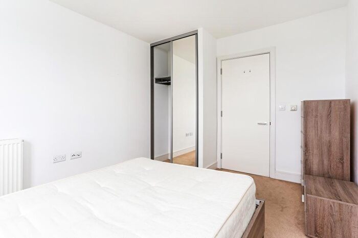 2 Bedroom Apartment To Rent In Abbeville Apartments, Barking Barking, IG11
