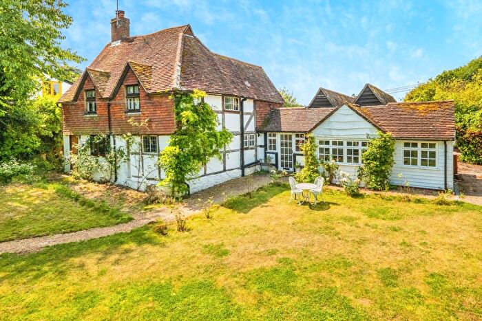 3 Bedroom Cottage For Sale In Bepton, Midhurst, West Sussex, GU29