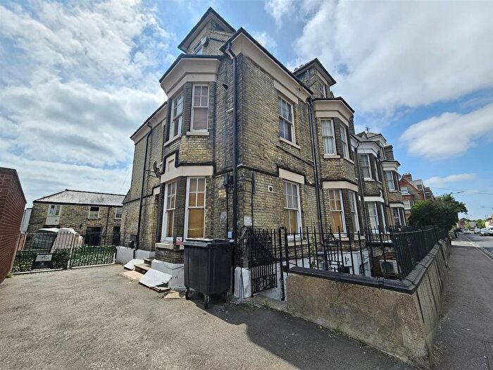 Studio To Rent In Flat A, Old Station Road, Newmarket, CB8