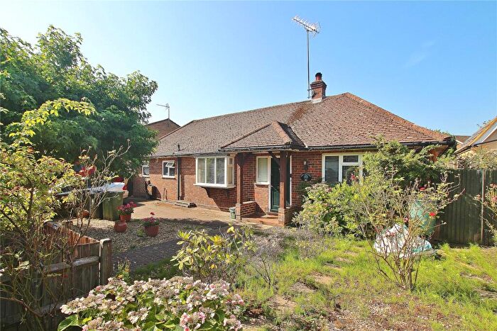 3 Bedroom Bungalow For Sale In Oak Tree Road, Knaphill, Woking, Surrey, GU21