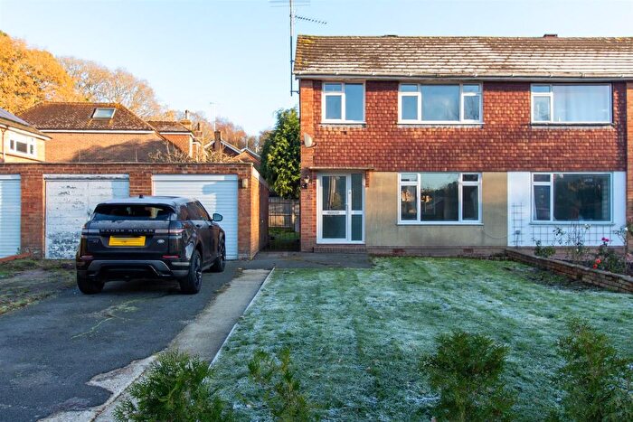 3 Bedroom Property To Rent In Awbrook Close, Scaynes Hill, RH17