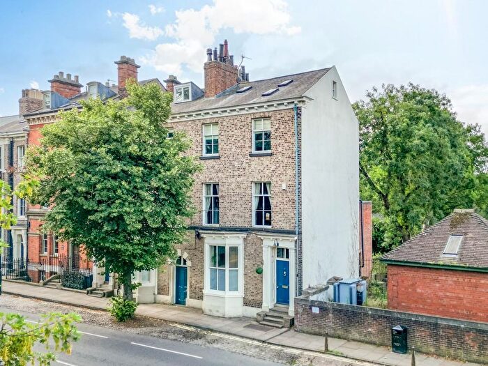 5 Bedroom End Of Terrace House For Sale In Bootham, York, YO30