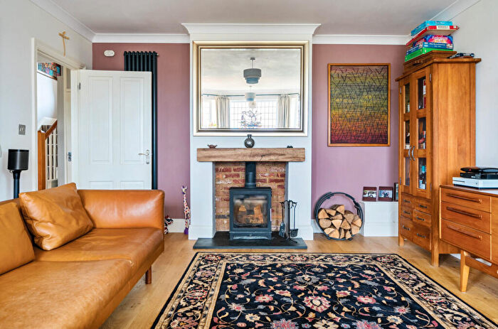 4 Bedroom Detached House For Sale In The Roman Way, Glastonbury, Glastonbury, BA6