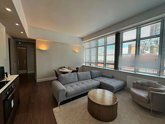 2 Bedroom Flat To Rent In City Road, London, EC1V