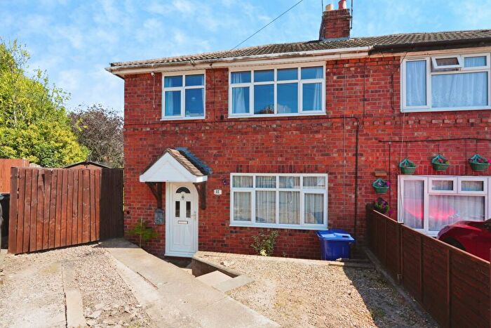 3 Bedroom Semi Detached House For Sale In Church Avenue, Stourbridge, DY8