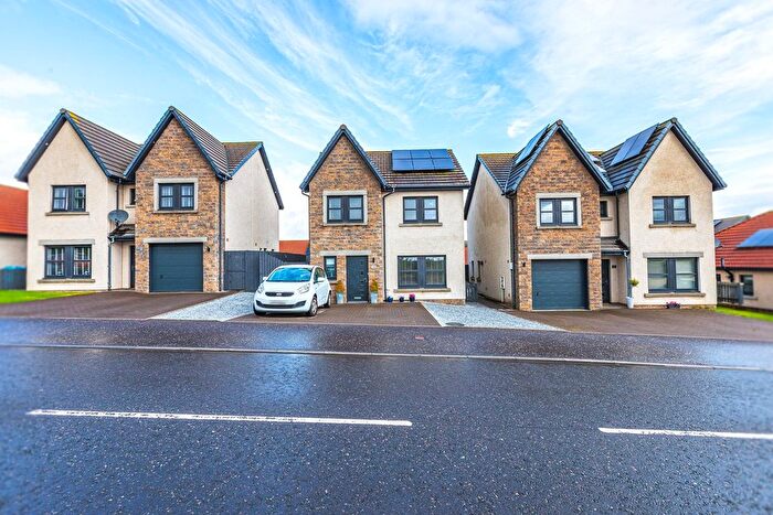 3 Bedroom Villa For Sale In The Avenue, Lochgelly, KY5