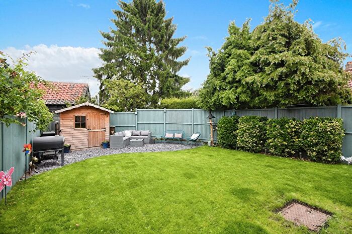 3 Bedroom End Of Terrace House For Sale In Stambourne Road, Toppesfield, Halstead, CO9