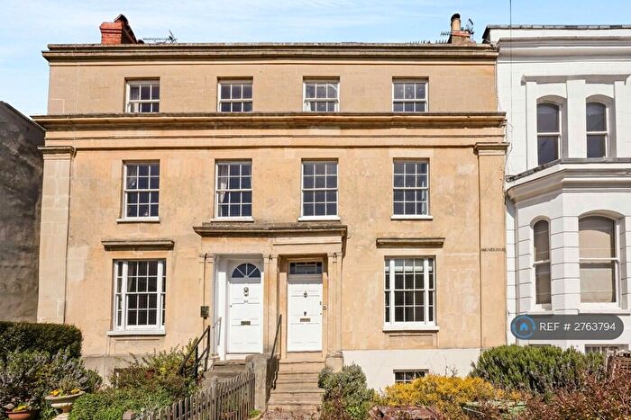 4 Bedroom Terraced House To Rent In Ashford Road, Cheltenham, GL50