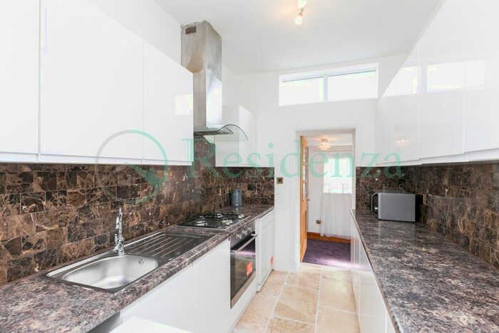 4 Bedroom Terraced House To Rent In Fircroft Road, London, SW17