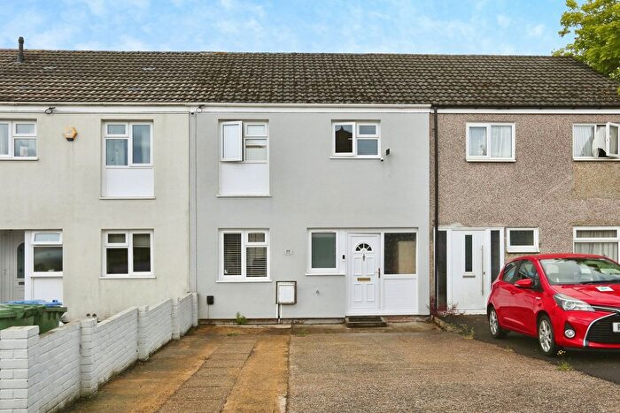 3 Bedroom Terraced House For Sale In Wittering Road, Southampton, Hampshire, SO16