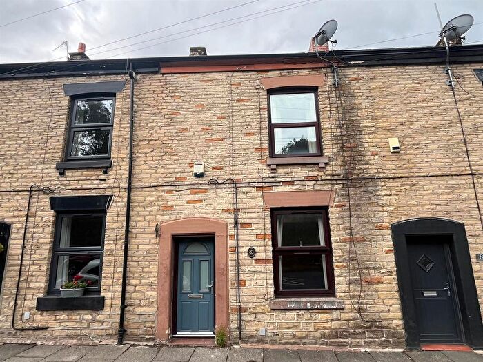3 Bedroom Terraced House For Sale In Manchester Road, Mossley, Ashton-Under-Lyne, OL5