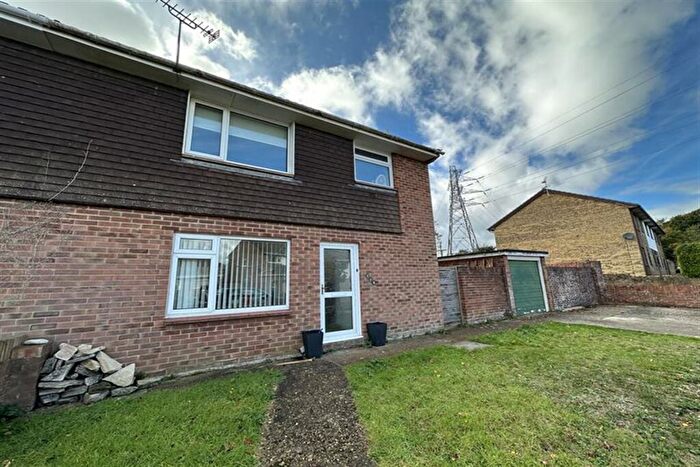 3 Bedroom Semi-Detached House To Rent In Northmoor, BH20