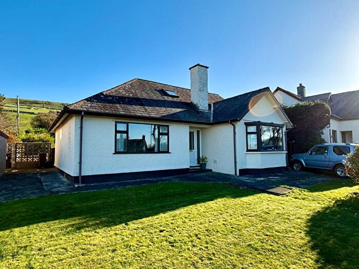3 Bedroom Detached Bungalow For Sale In Brynteg, Llwyngwril, LL37