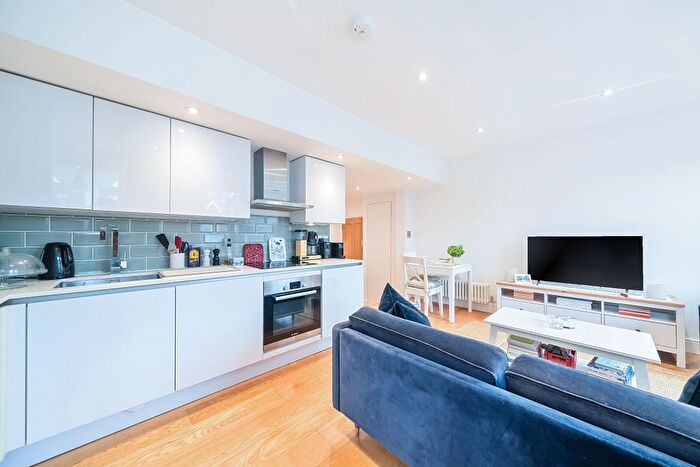 Studio To Rent In Albany Road, Ealing, W13