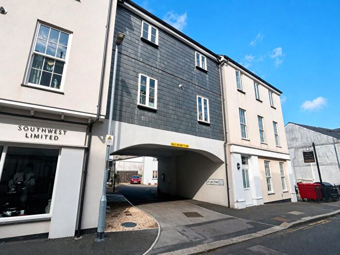1 Bedroom Apartment For Sale In Crockwell Street, Bodmin, Cornwall, PL31