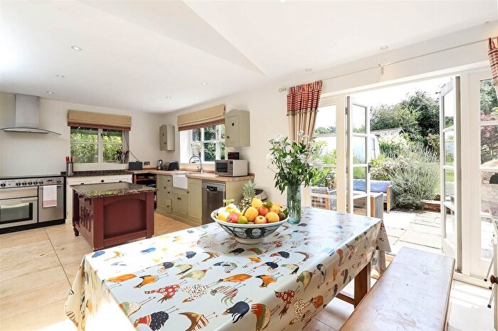 4 Bedroom Property For Sale In Post Office Lane, Dummer, Basingstoke, RG25