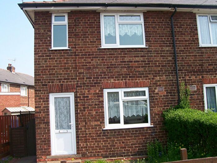 2 Bedroom Semi-Detached House To Rent In Ropery Road, Gainsborough, DN21