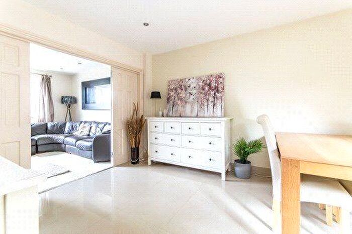 4 Bedroom Detached House For Sale In Sunningvale Avenue, Biggin Hill, Westerham, TN16